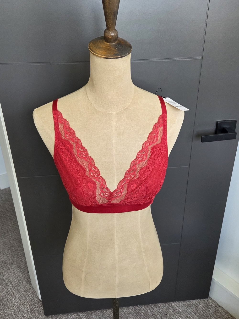 New Understance Unlined Wireless Plunge Lace Bra Scarlet Red NWT 32C